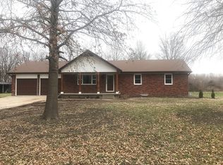 8341 NE Hurlingen Rd, Saint Joseph, MO 64507