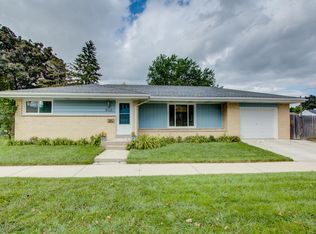 8026 W Courtland Ave, Milwaukee, WI 53218