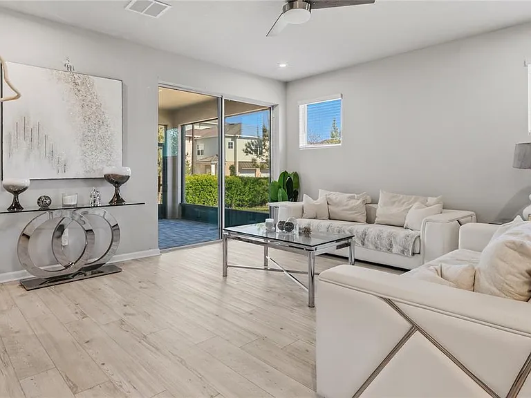 4062 Cloud Hopper Way — Photo 10