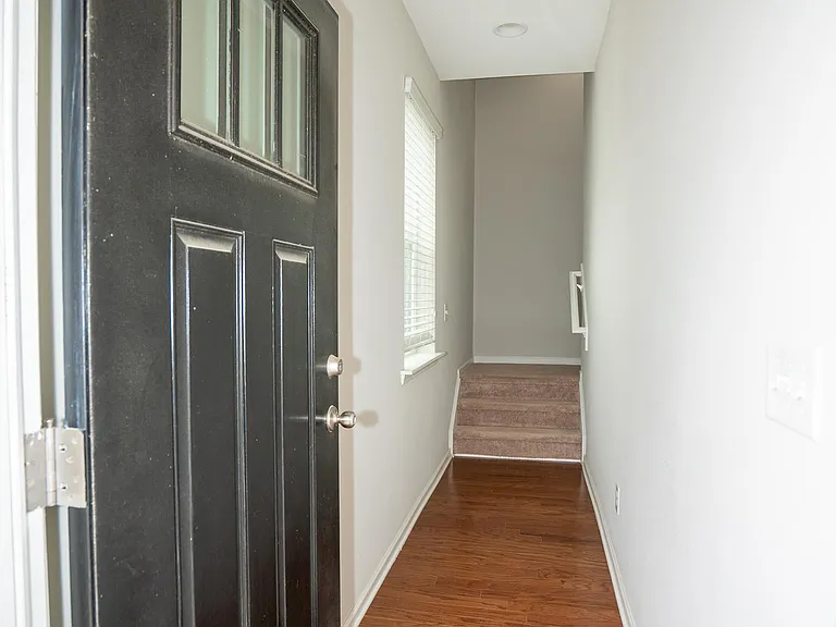 1035 Diamond Dove Ln — Photo 3