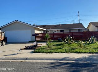 1236 E Creston St, Santa Maria, CA 93454