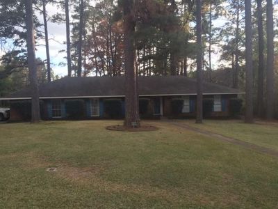 130 Agnes Ln, Pineville, LA, 71360