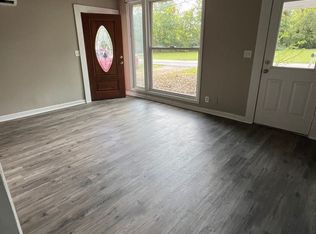 704 Salem Rd, Rossville, GA 30741