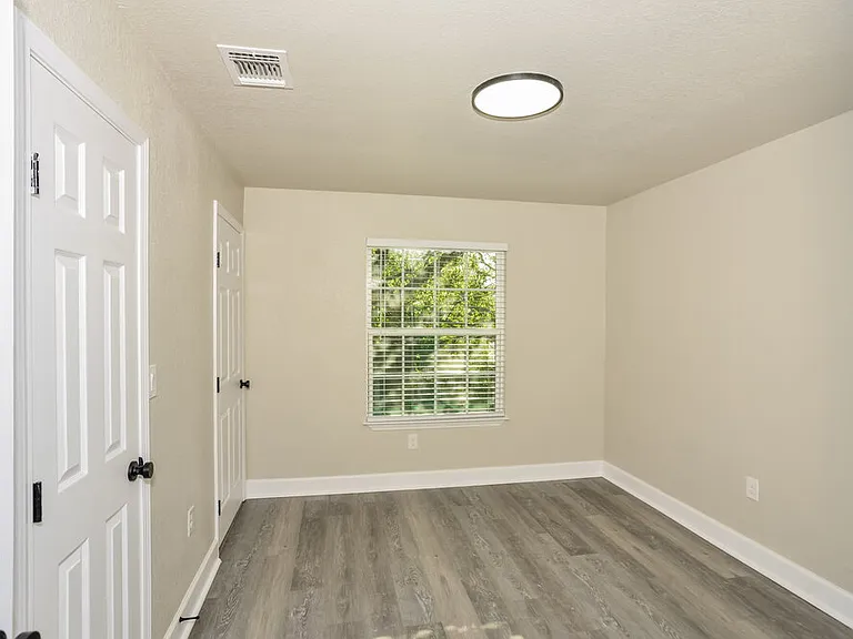 7310 Oswego Dr — Photo 13