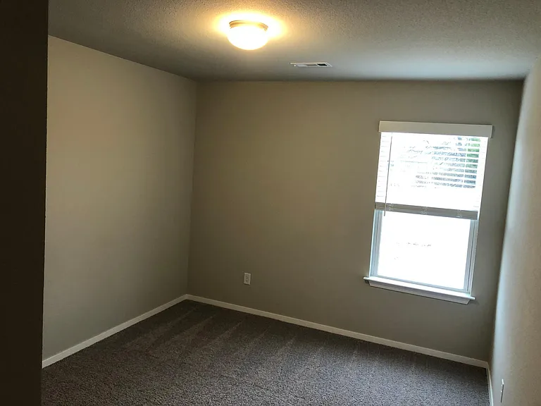 921 E Egret Rd — Photo 14