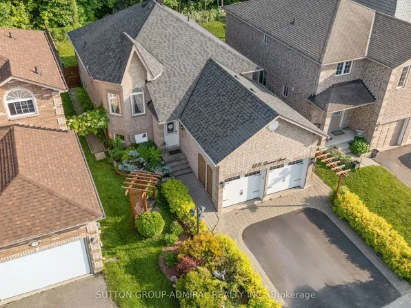 1221 Laurand St, Innisfil, ON L9S 0E6