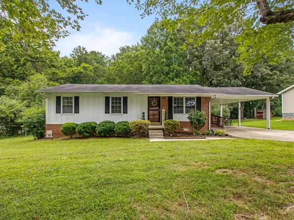 30 N Collins St, McMinnville, TN 37110