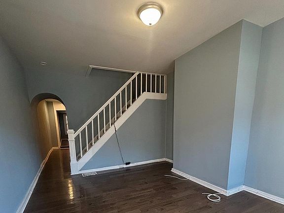 5th image of 337 S Mount St