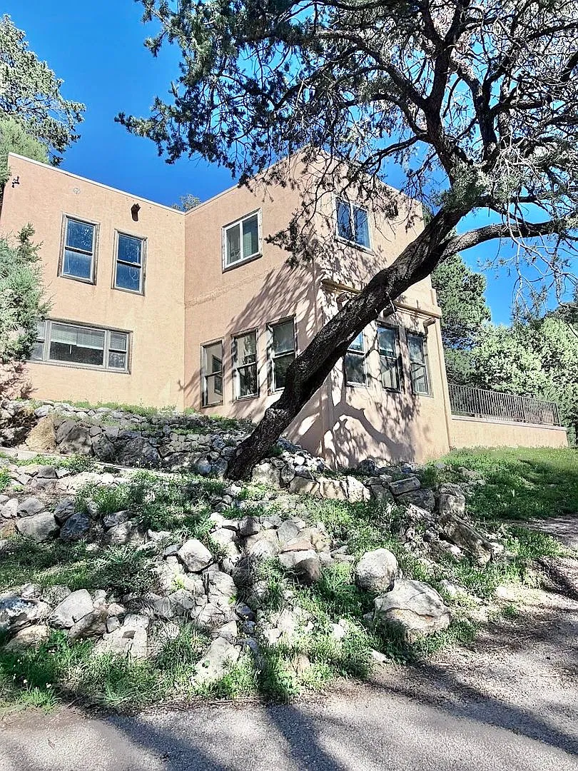 19 Pine Canyon — Photo 4