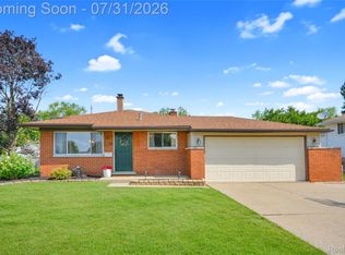 8573 San Marco Blvd, Sterling Heights, MI 48313