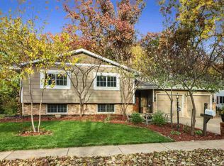 12114 N Tall Trees Dr, Dunlap, IL 61525