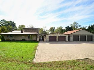 5995 Kings School Rd, Bethel Park, PA