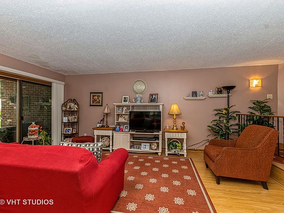 3rd image of 11719 S Brookside Dr APT 101-19