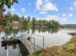 2868 Glenwood Ave, Saanich, BC V9A 2S2