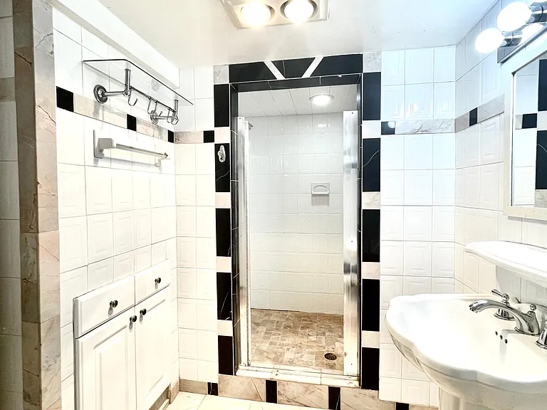 901 N M St #4 — Photo 12