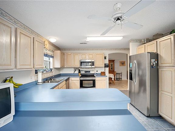 4th image of 2044 Palo Alto Ave