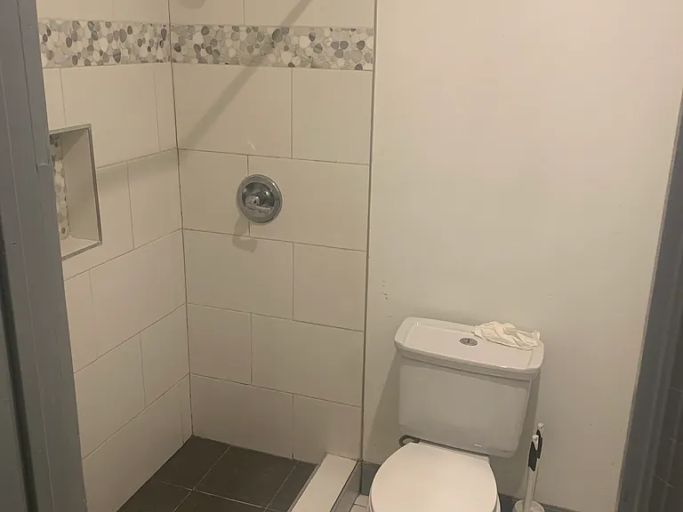 342 Columbia Ave #204 — Photo 5