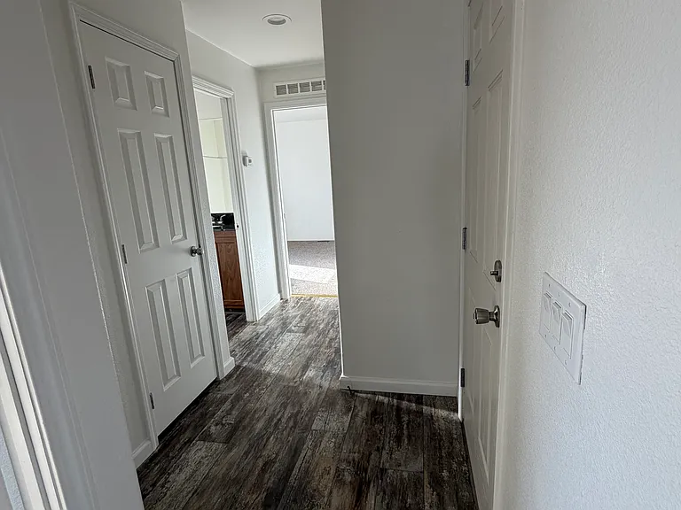 301 Tolas Pl #0 — Photo 5