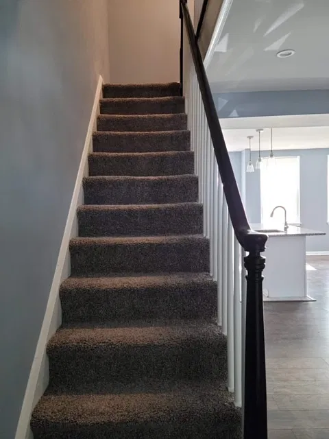4 bed, 1800 sqft, $2,250 — Photo 3