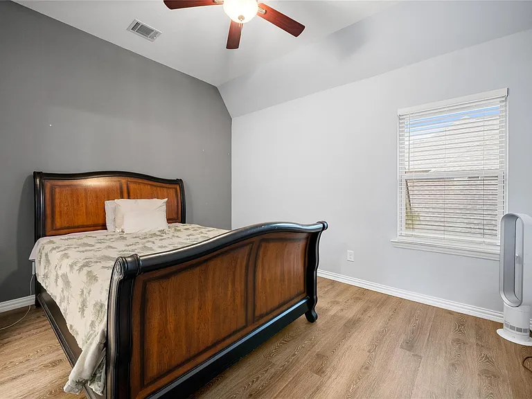 20606 Newstone Dr — Photo 23