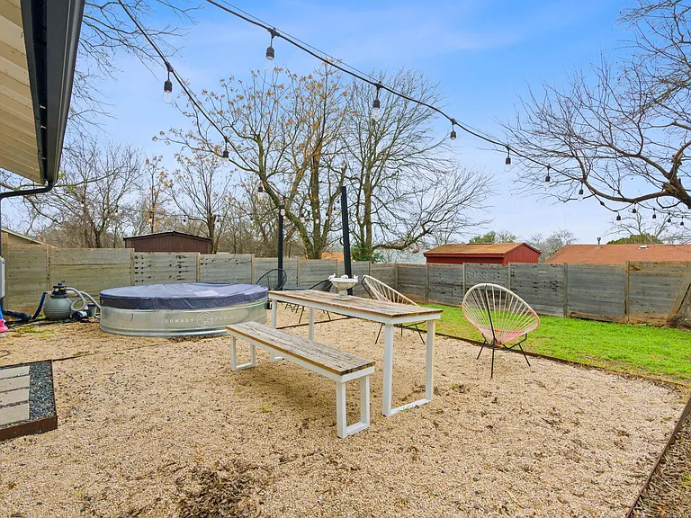 7106 Colony Park Dr — Photo 21