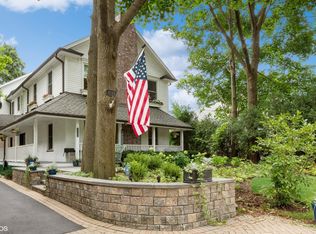 1133 Scott Ave, Winnetka, IL 60093