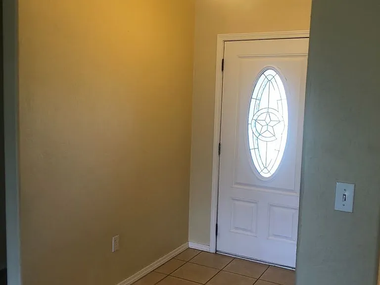 8304 Littlerock Dr — Photo 3