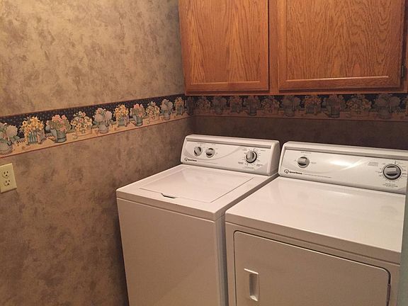 5th image of 931 Lincoln Ave