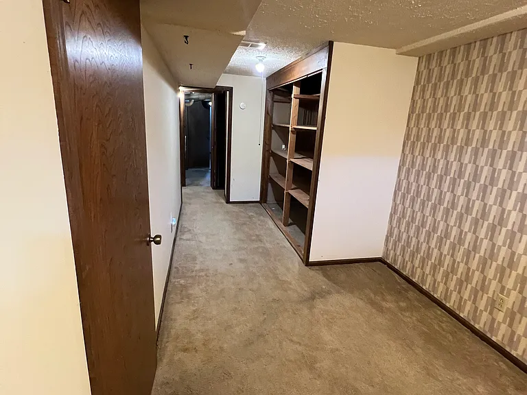 1742 N Callahan St — Photo 26