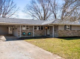 322 Juniper Dr, Cherry Hill, NJ 08003