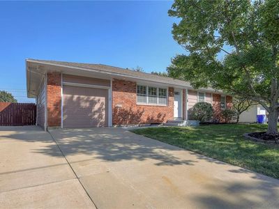 104 S Burch St, Olathe, KS, 66061