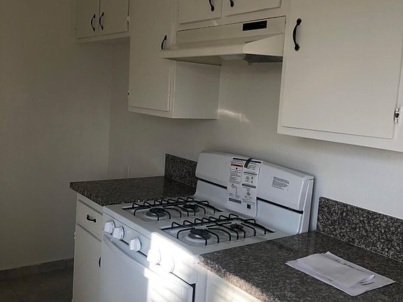 4th image of 6150 Hazelhurst Pl APT 11