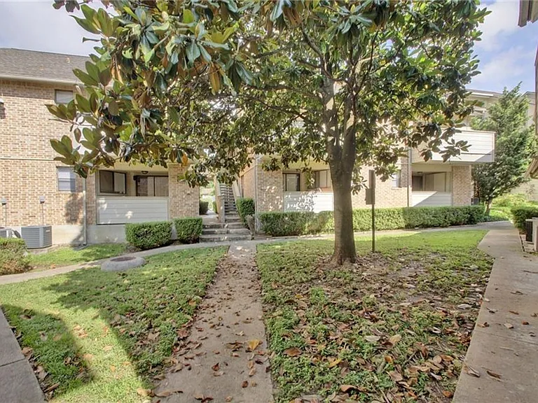 2500 Burleson Rd #319 — Photo 20