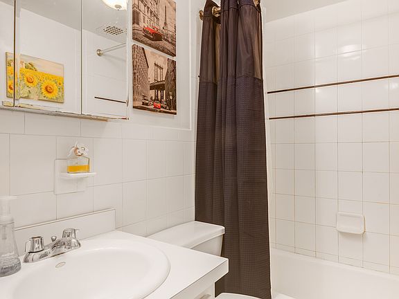 5th image of 75 W 85th St APT 4B