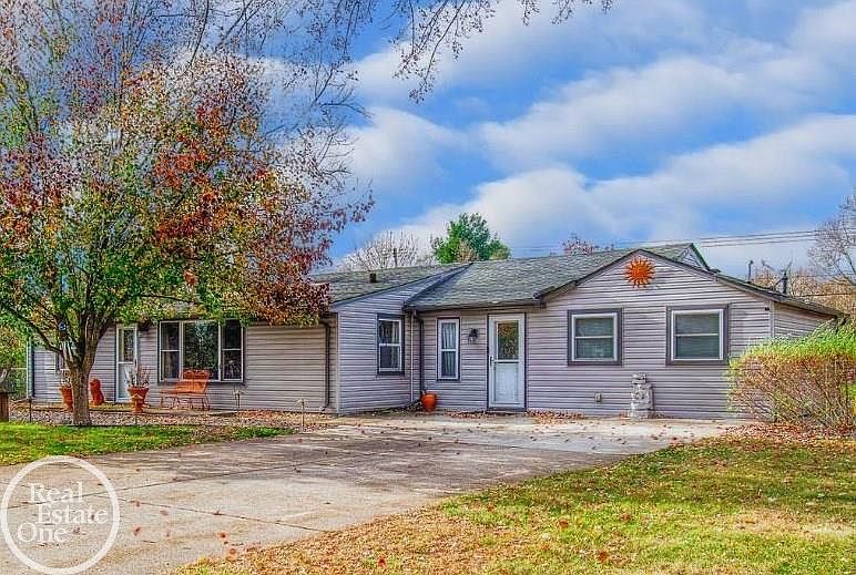 1st image of 5359 Cecelia Ann Ave