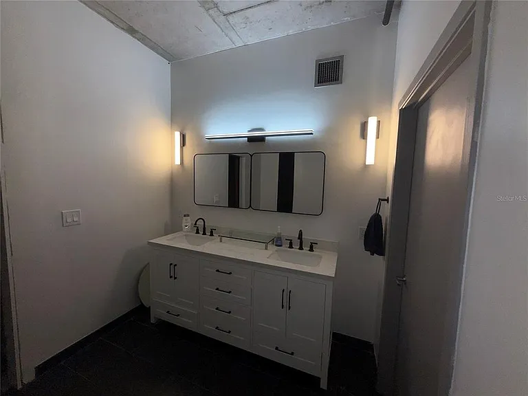 10 N Summerlin Ave #34 — Photo 12