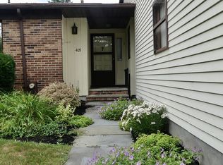 405 Kimry Moor, Fayetteville, NY 13066