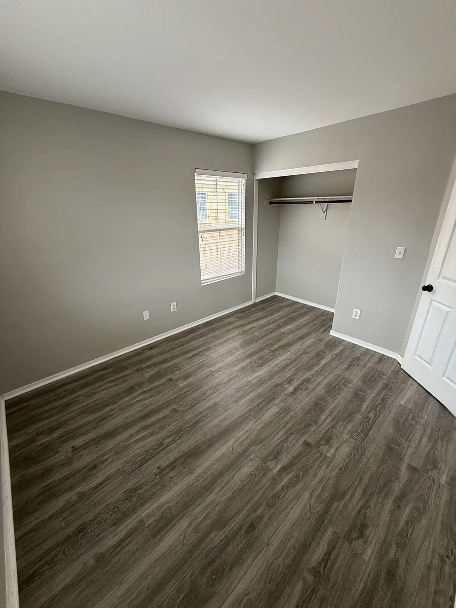 Building Photo - 3056 Puffin Cir #1