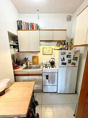 Rented by Garfield Realty  | media 22