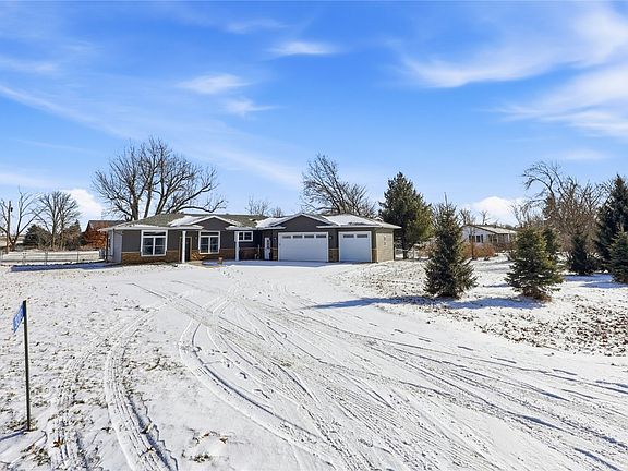 2nd image of 3313 Wubbens Rd