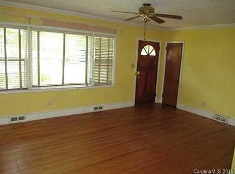 2nd image of 3929 Starmount Ave