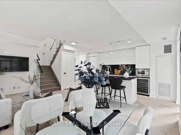 110 Marine Parade Dr #103, Toronto, ON M8V 0B6