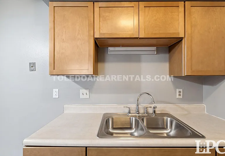6018 Secor Rd #15 — Photo 12
