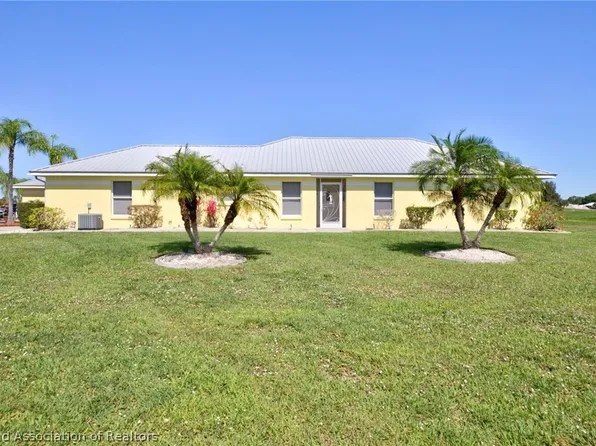 10 Clubhouse Ln, Sebring, FL 33876