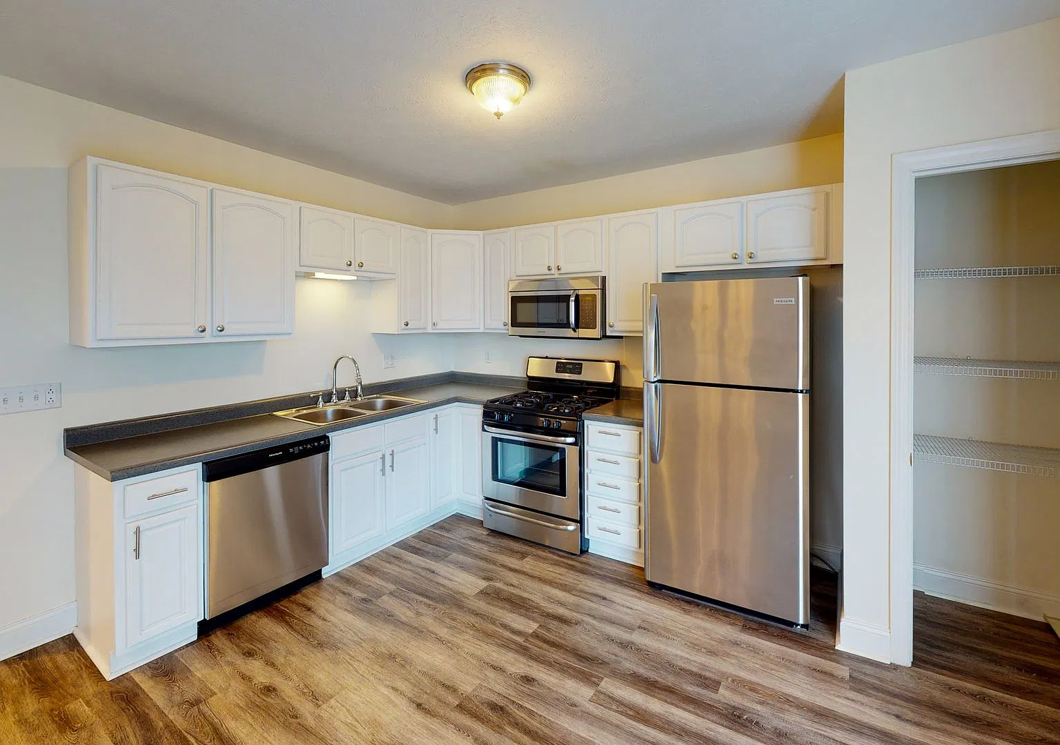 Two Bedroom Townhome available in Monaca,PA — Photo 4