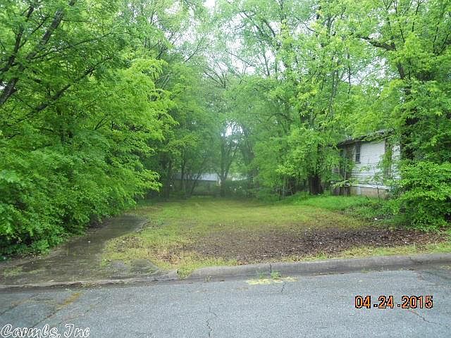 1st image of 3803 W 19th St