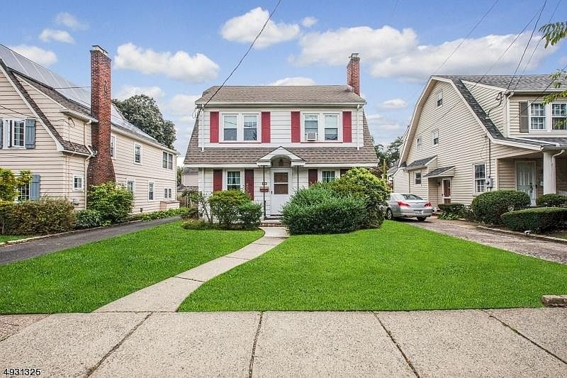 1st image of 102 Mountain Ave