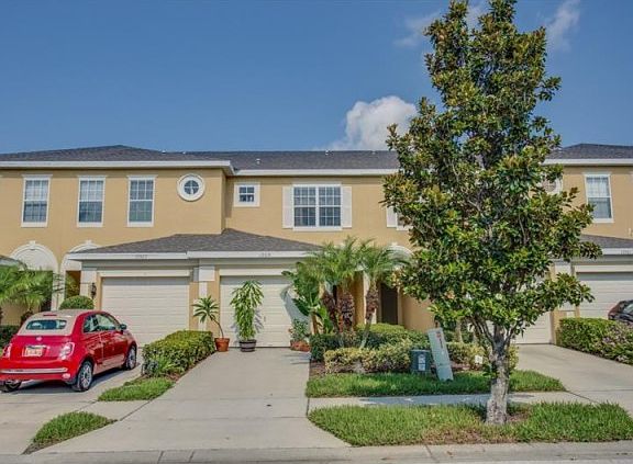 2nd image of 13519 Daniels Landing Cir