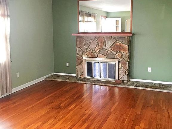 4th image of 435 Illinois Ave
