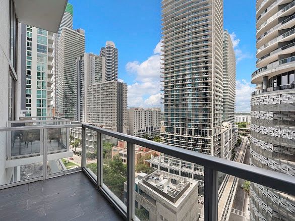 1st image of 1050 Brickell Ave